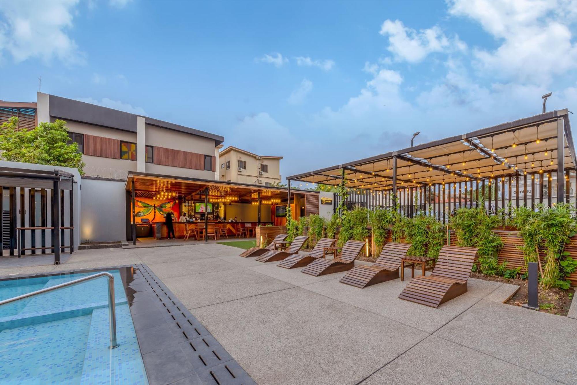 Eden Gardens Hotel Accra Exteriör bild